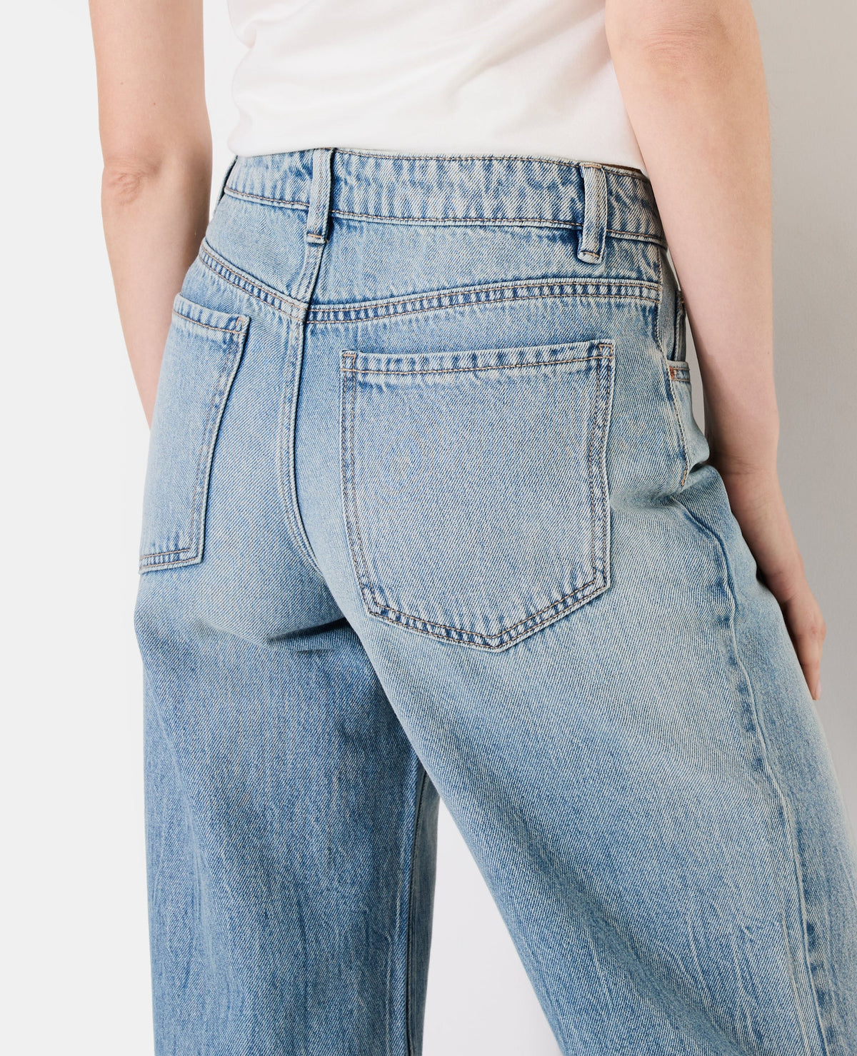 J71-2 / Jean wide taille medium