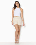 Short taille haute avec pinces