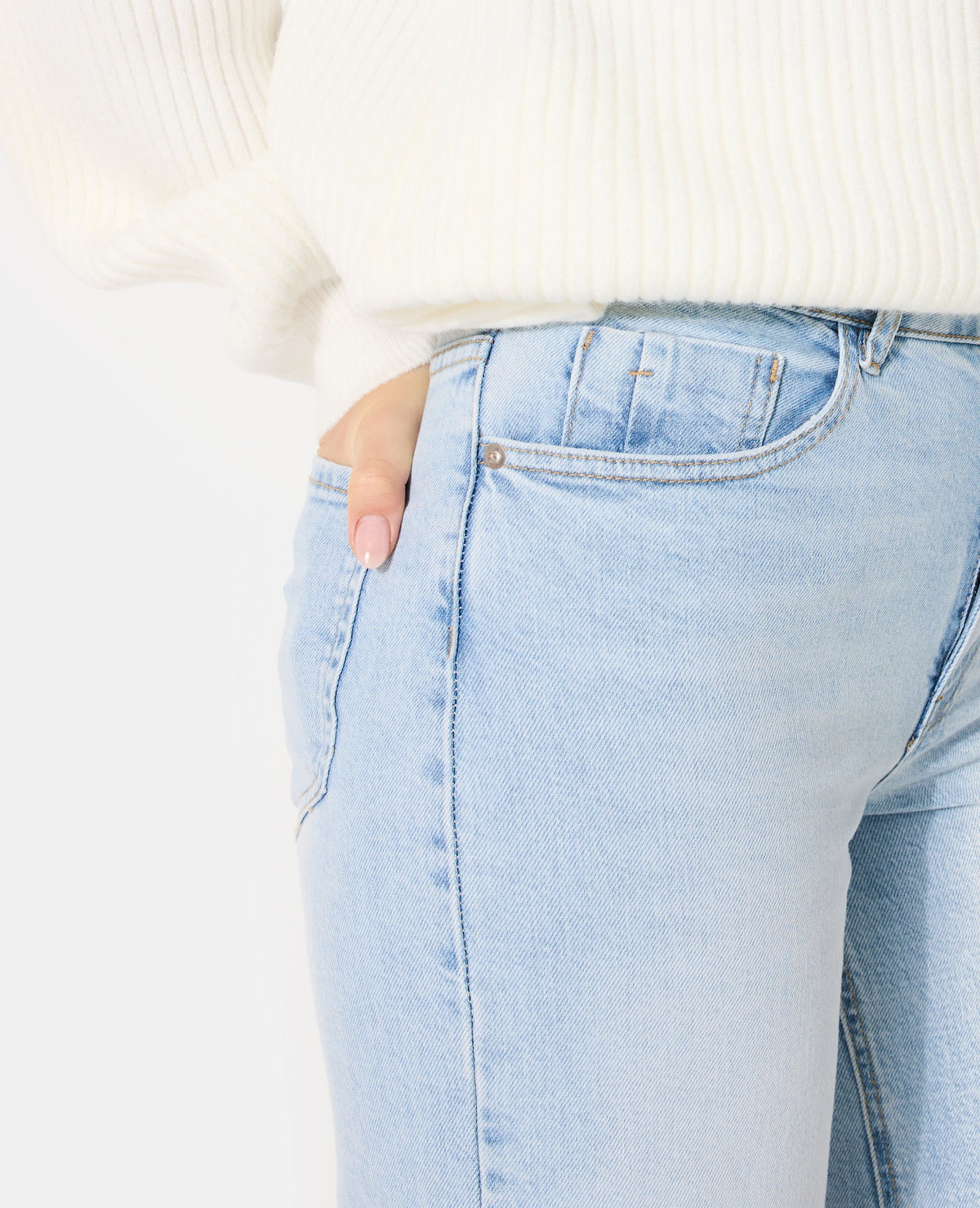 J71-1 / Jean wide taille haute bas coupés