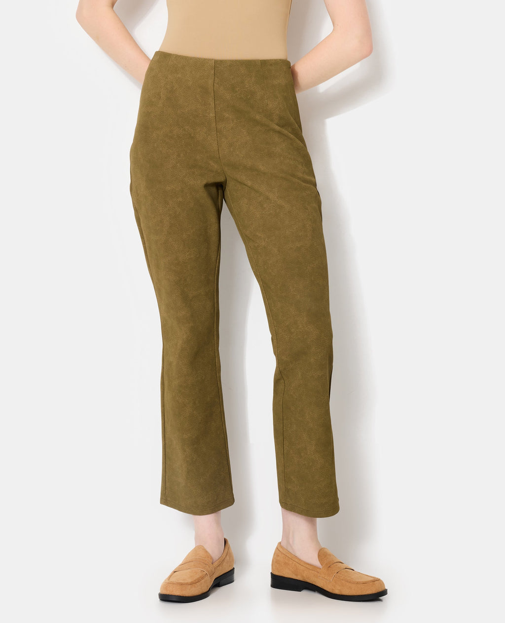 Pantalon 7/8ème en suédine