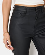 Jean slim enduit effet cuir