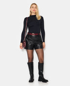 Short taille haute en simili cuir