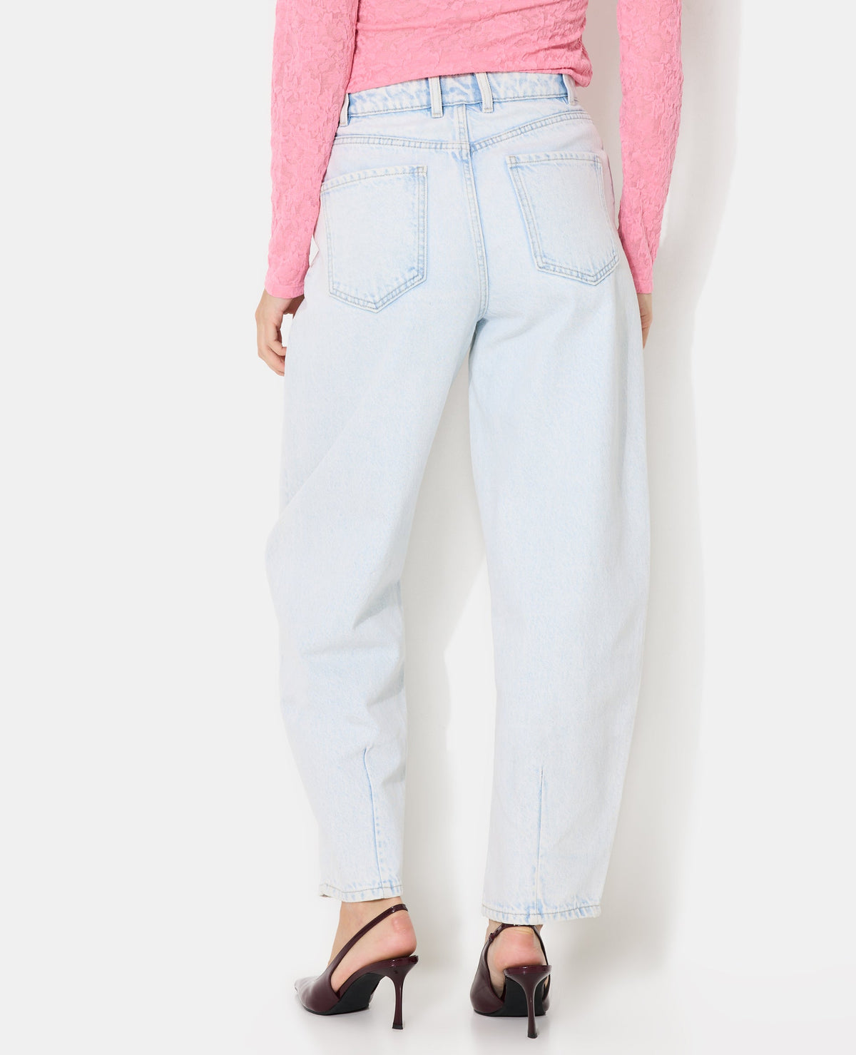 Jean barrel taille haute