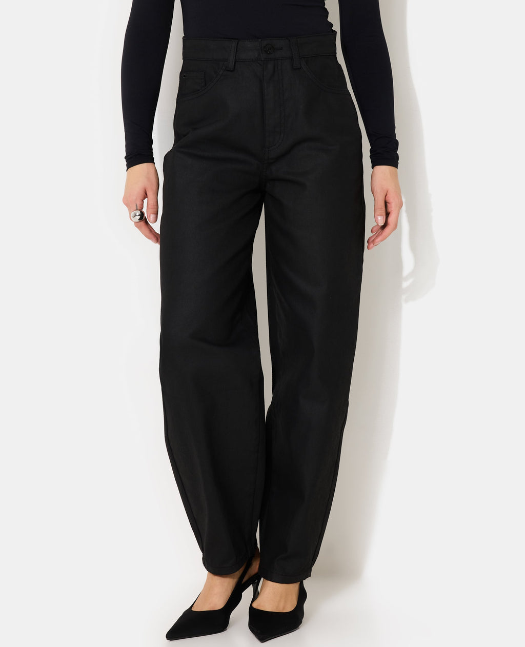 Jean barrel enduit taille haute