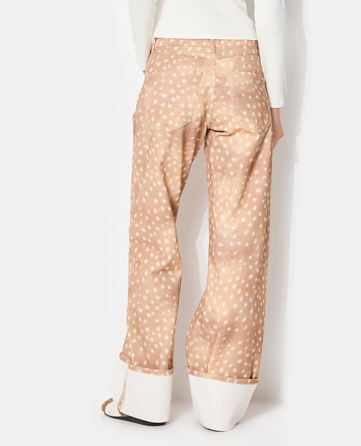 Jean droit avec grand revers motif faon