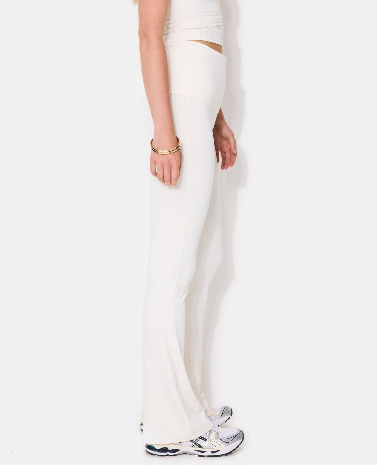 Pantalon flare en maille sculptante maille confort