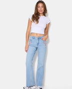 Jean flare taille basse avec broderies fleurs