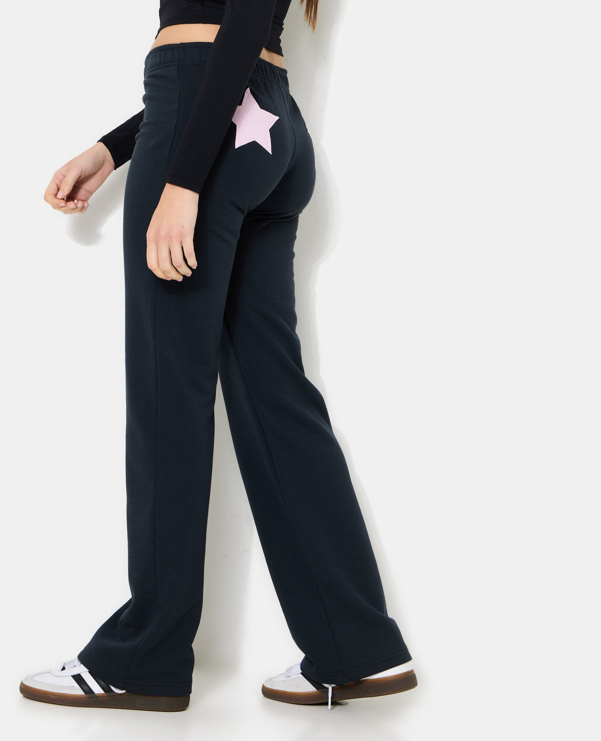 Pantalon droit en molleton avec étoiles dos
