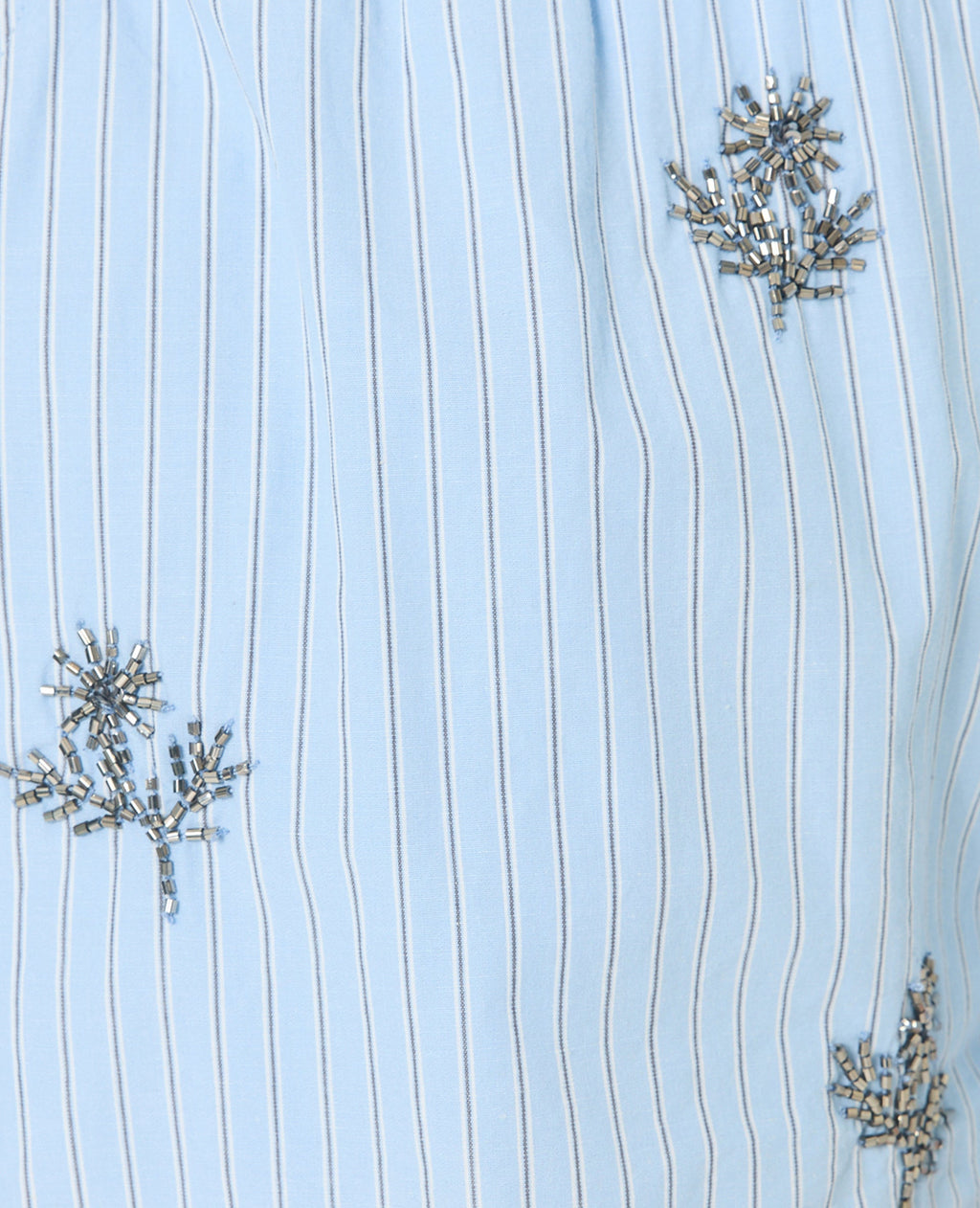 Short rayé avec fleurs en perles bijoux