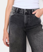 J99-3 / Jean baggy taille basse