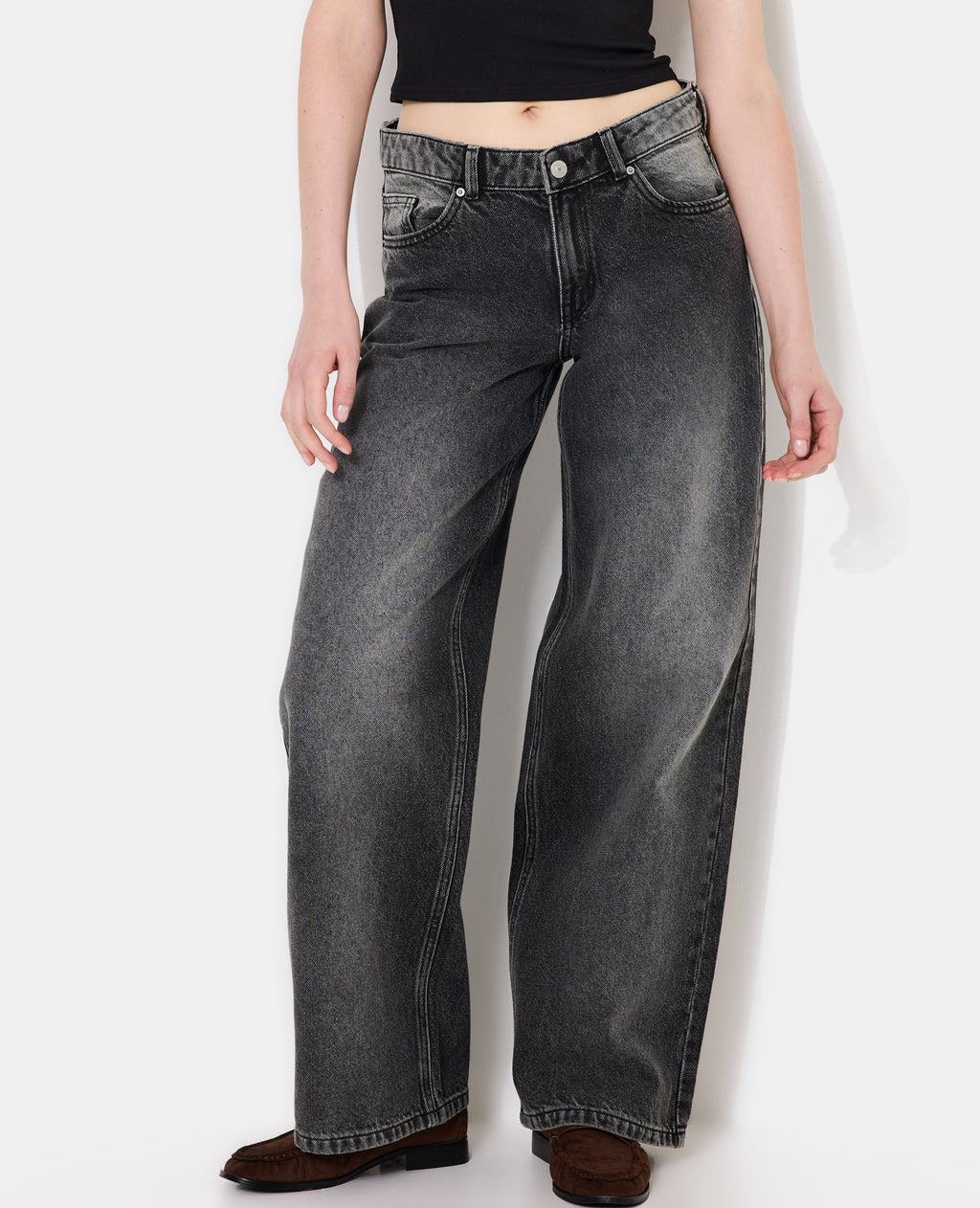 Jean wide taille basse avec étoiles