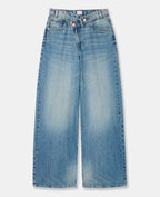 Jean wide taille haute avec ceinture décalée