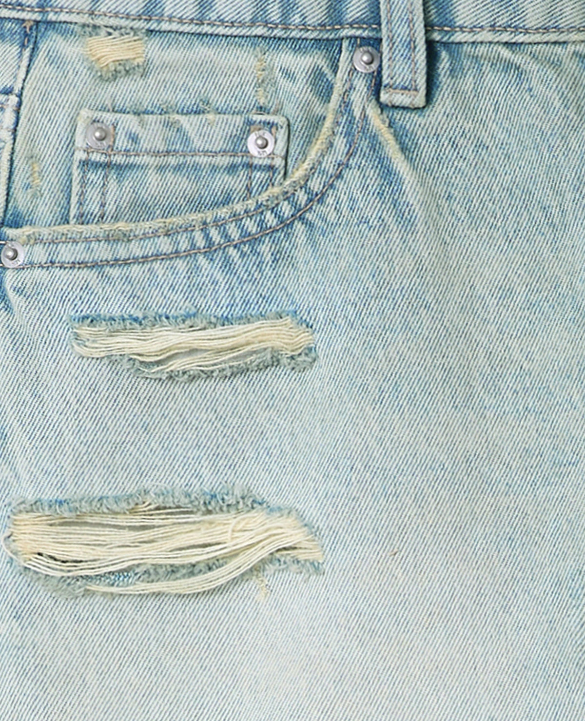 Short en jean destroy