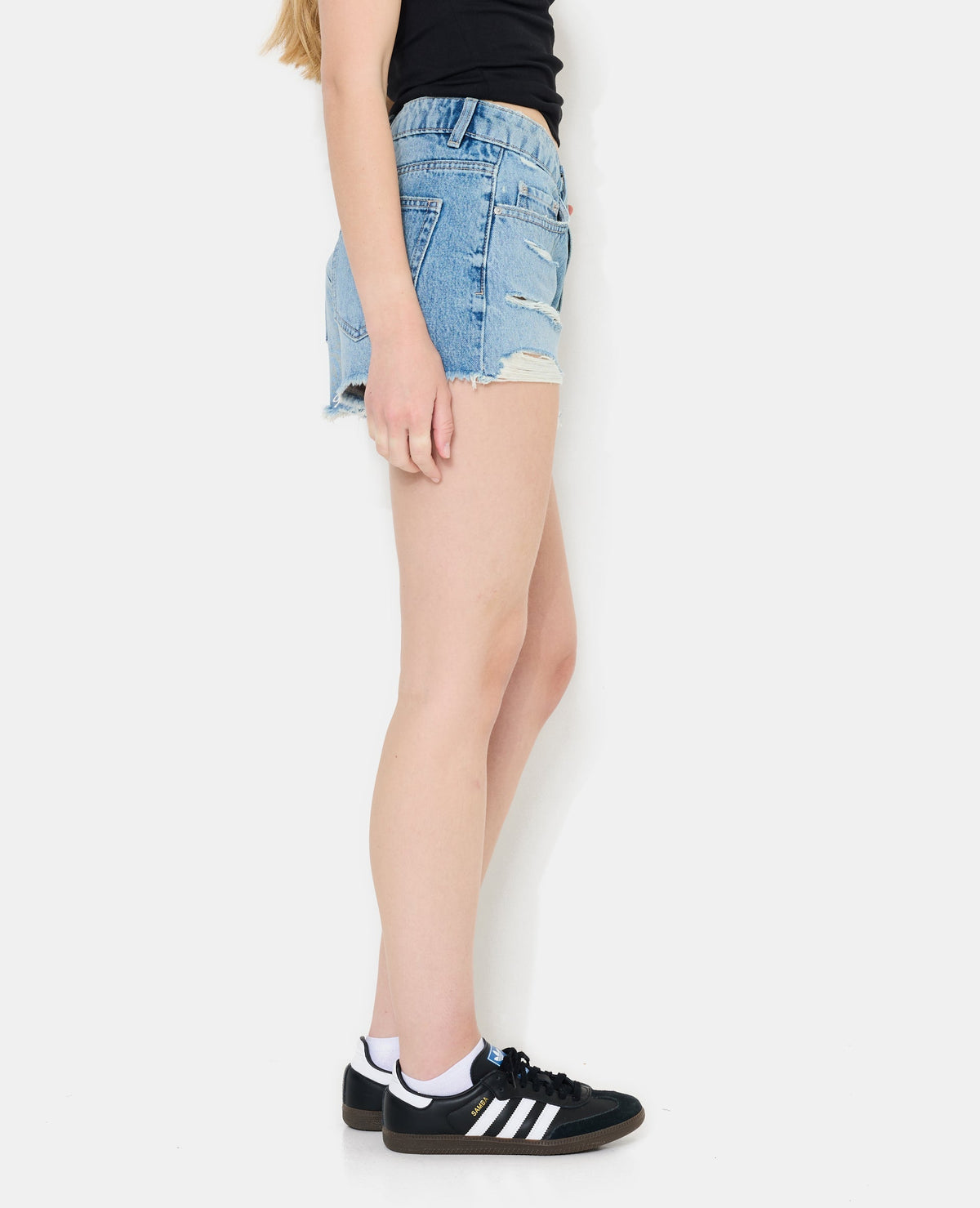 Short en jean destroy