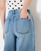 Jean barrel taille haute avec jeux de couture