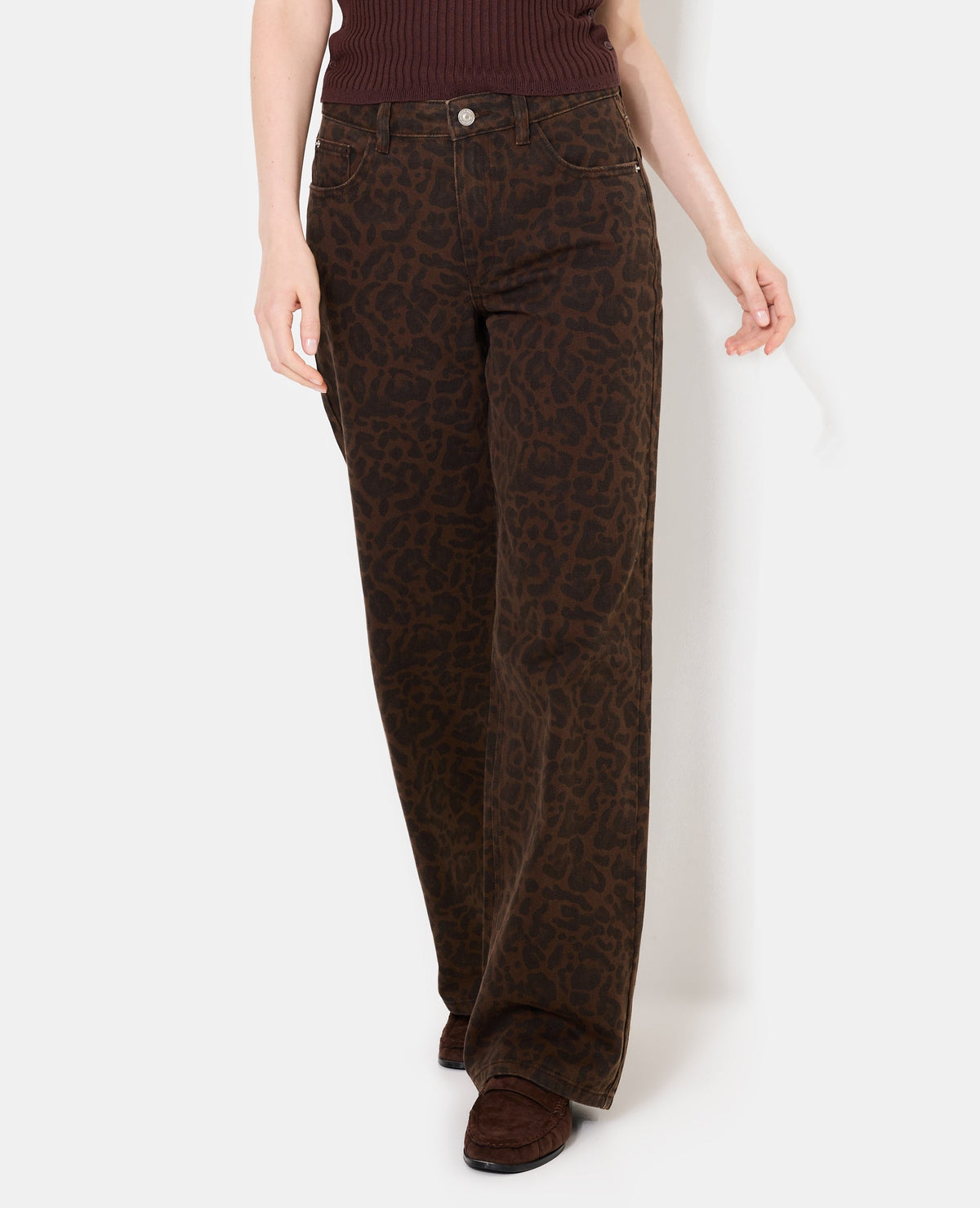Jean wide taille medium motif léopard