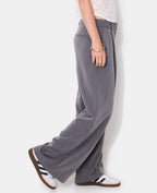 Pantalon large et droit avec pinces