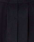 Pantalon large et droit avec pinces