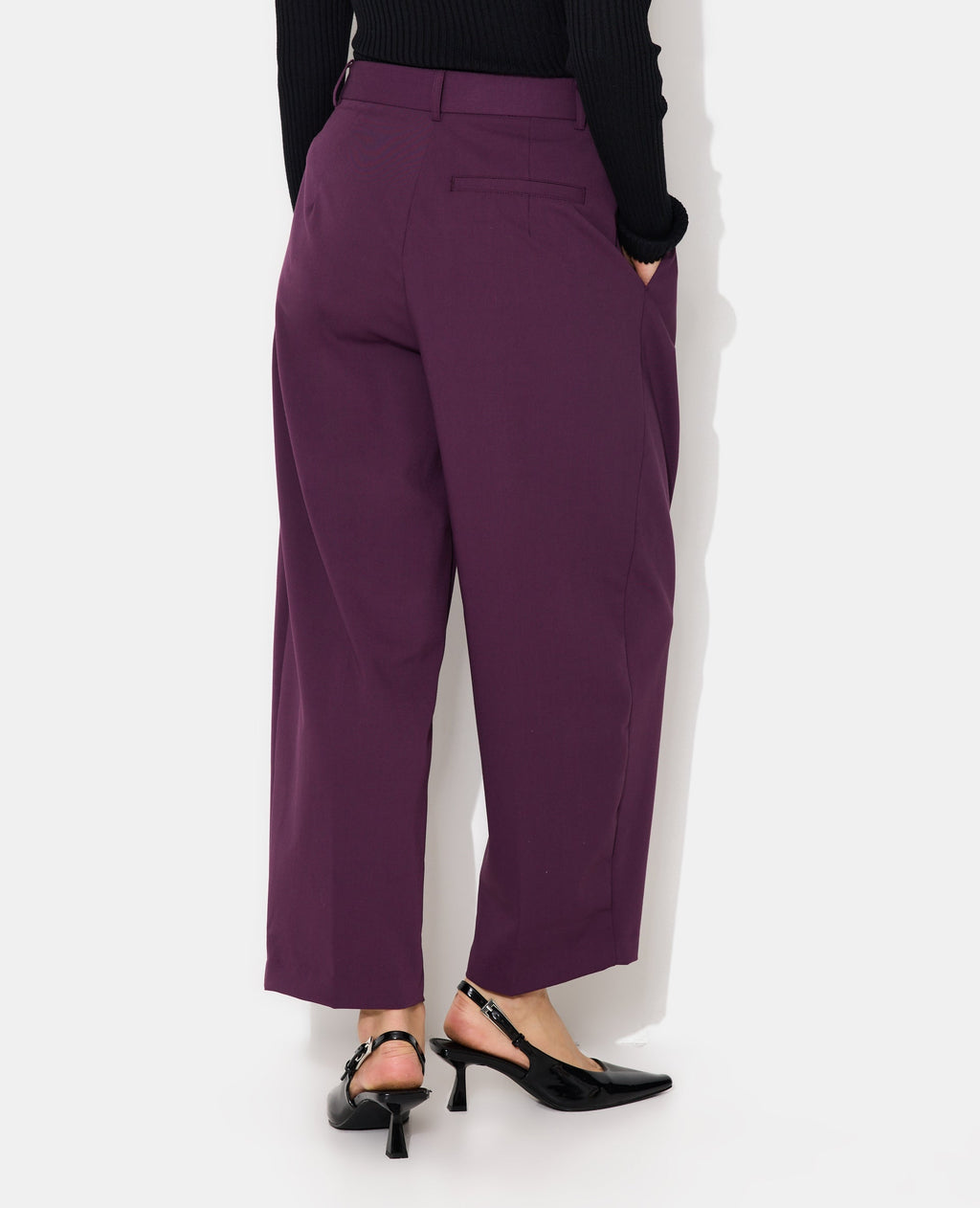 Pantalon barrel taille haute avec pinces