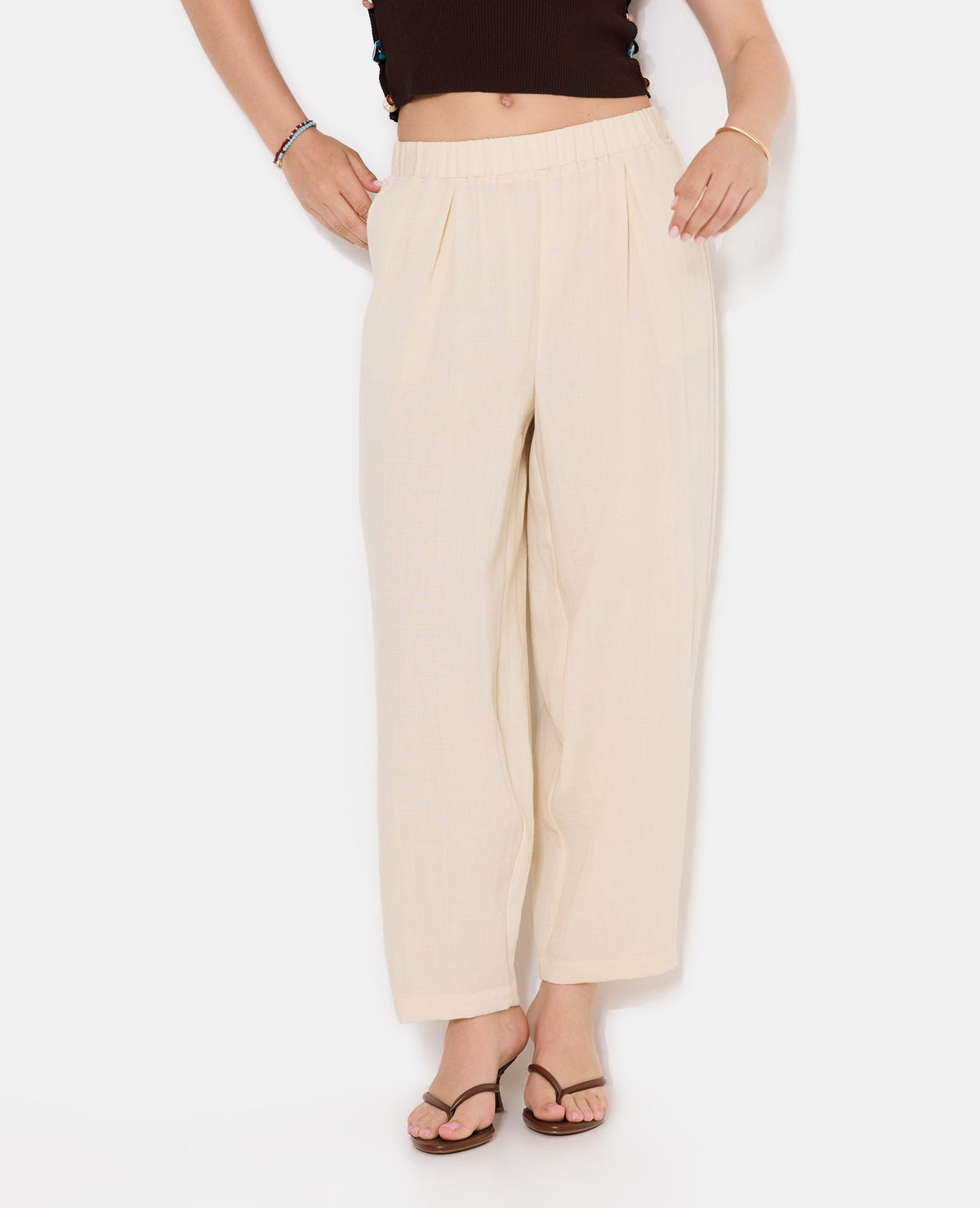 Pantalon barrel en tissu effet lin