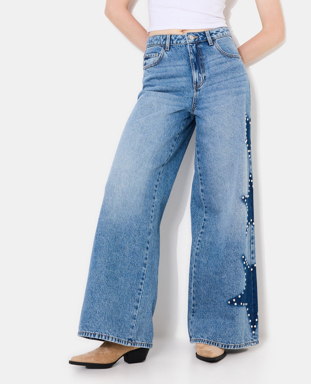 Jean extra-wide taille haute avec étoiles clous