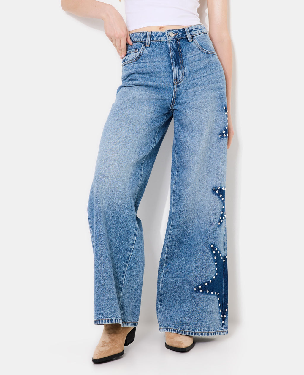 Jean extra-wide taille haute avec étoiles clous