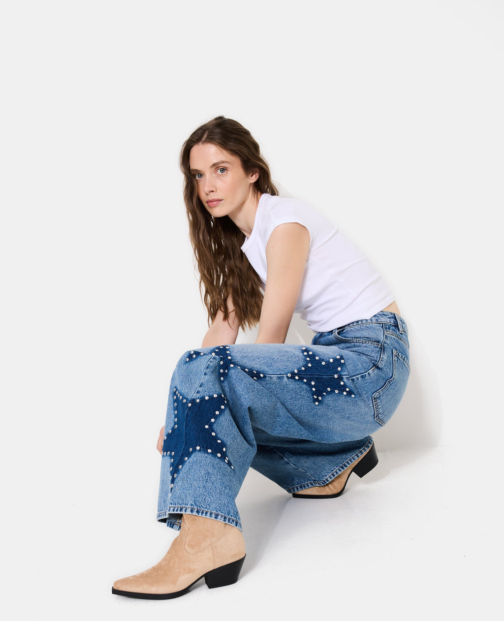 Jean extra-wide taille haute avec étoiles clous