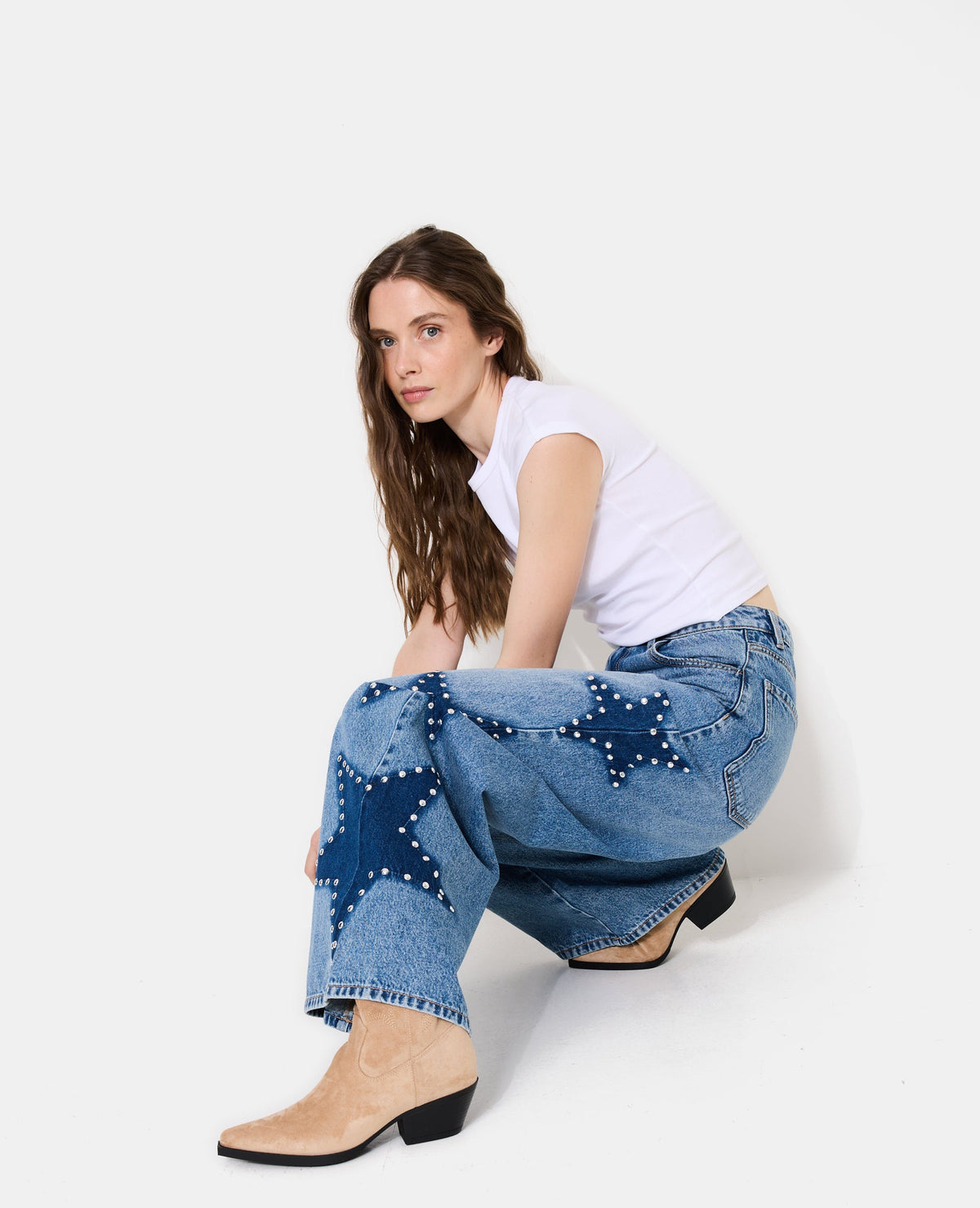 Jean extra-wide taille haute avec étoiles clous