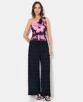 Pantalon droit et ample en tissu texturé
