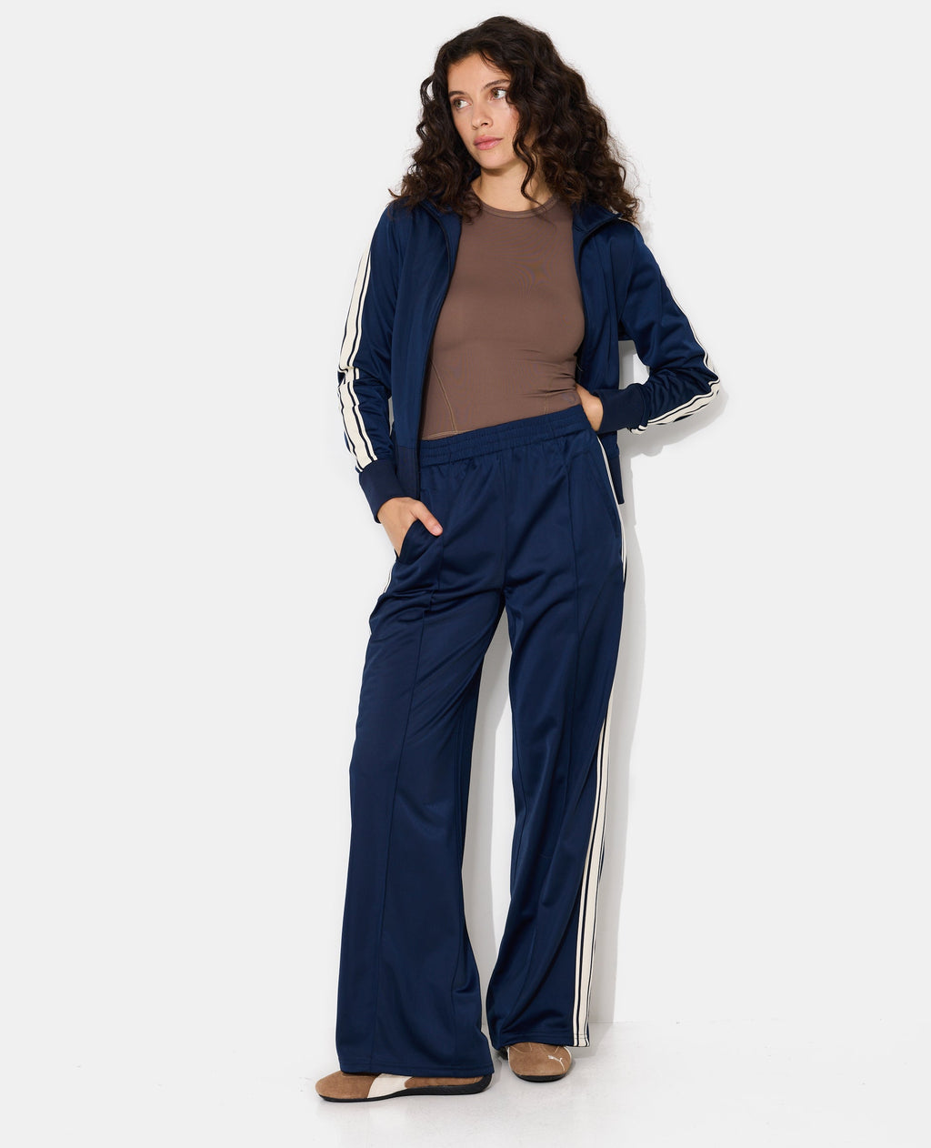 Pantalon de jogging droit avec bandes contrastées