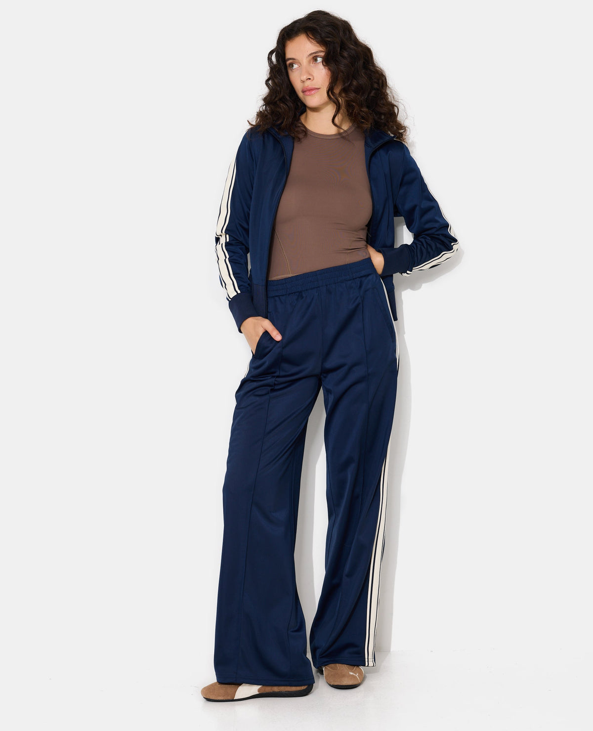 Pantalon de jogging droit avec bandes contrastées
