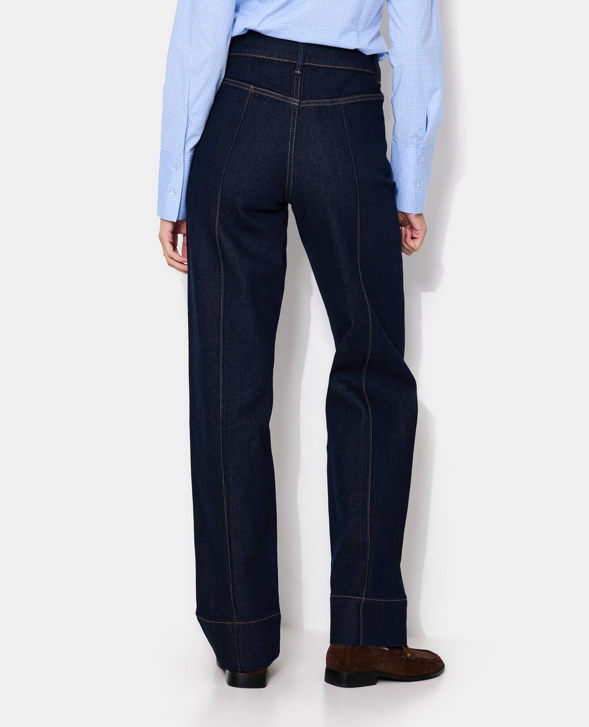 Jean droit taille haute avec jeux de couture