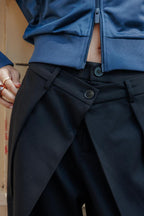 Pantalon city avec plis et pinces effet superposition