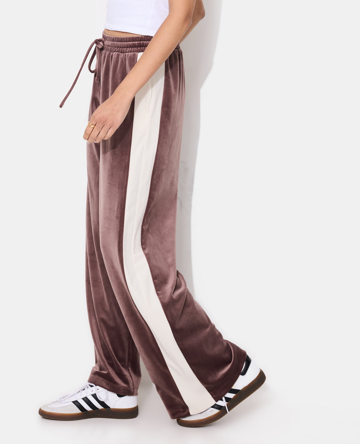 Pantalon de jogging droit en velours bicolore