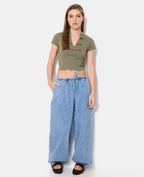 Jean large avec ceinture et bas de jambe élastiqués