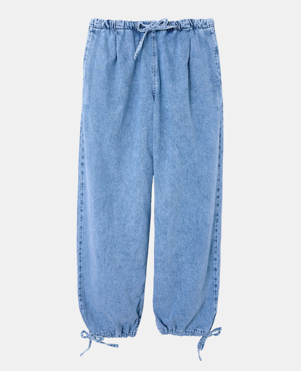 Jean large avec ceinture et bas de jambe élastiqués