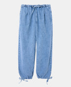 Jean large avec ceinture et bas de jambe élastiqués
