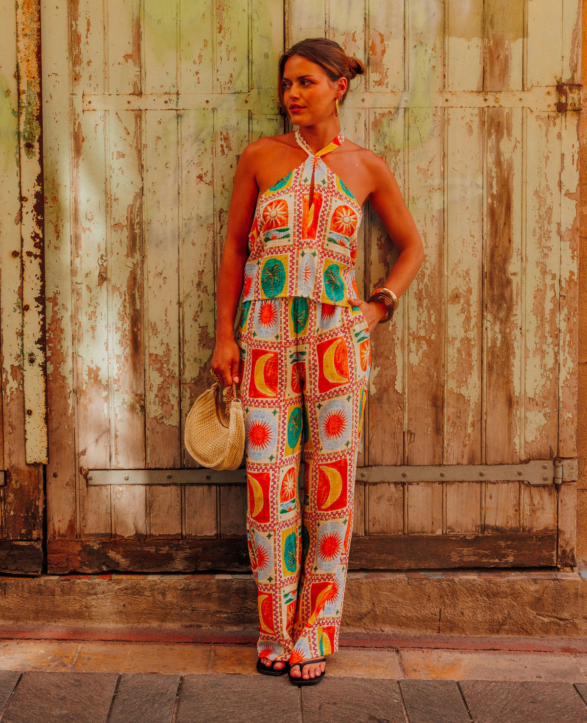 Pantalon ample motif soleils et lunes