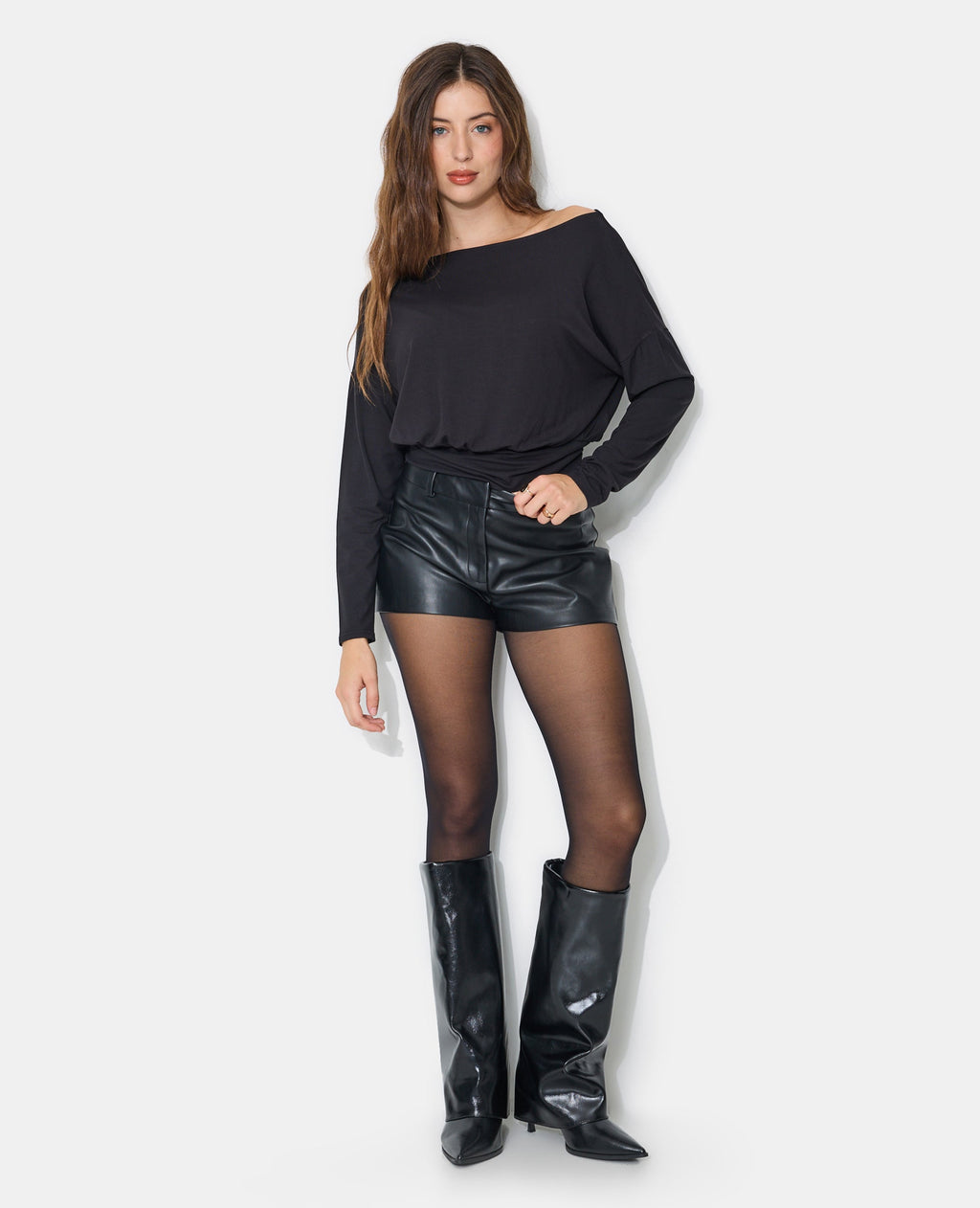 Short mini en simili