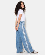 Jean wide taille medium avec bandes contrastées