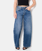 Jean wide taille basse avec patte boutonnée