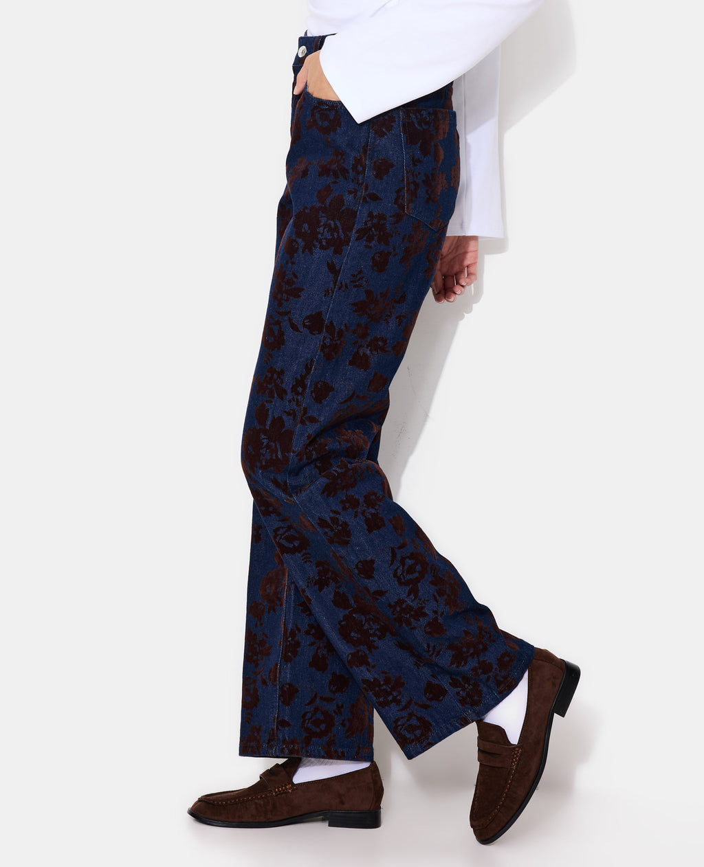 Jean straight taille haute avec fleurs velours