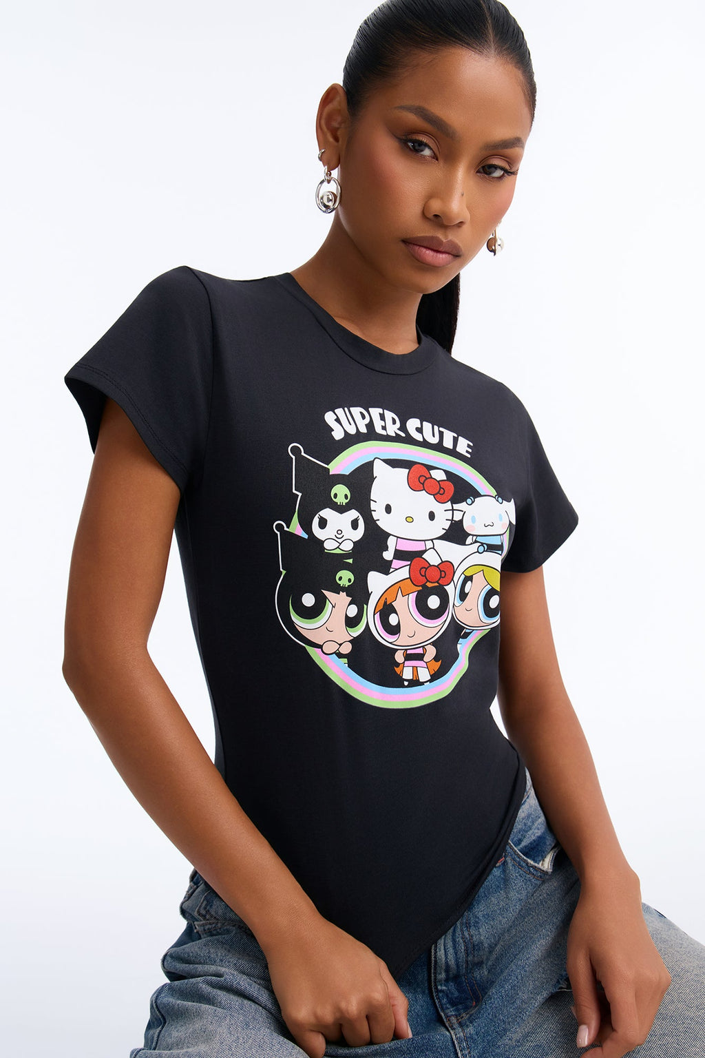 T-shirt court Sanrio Les Super Nanas Crossover – Noir