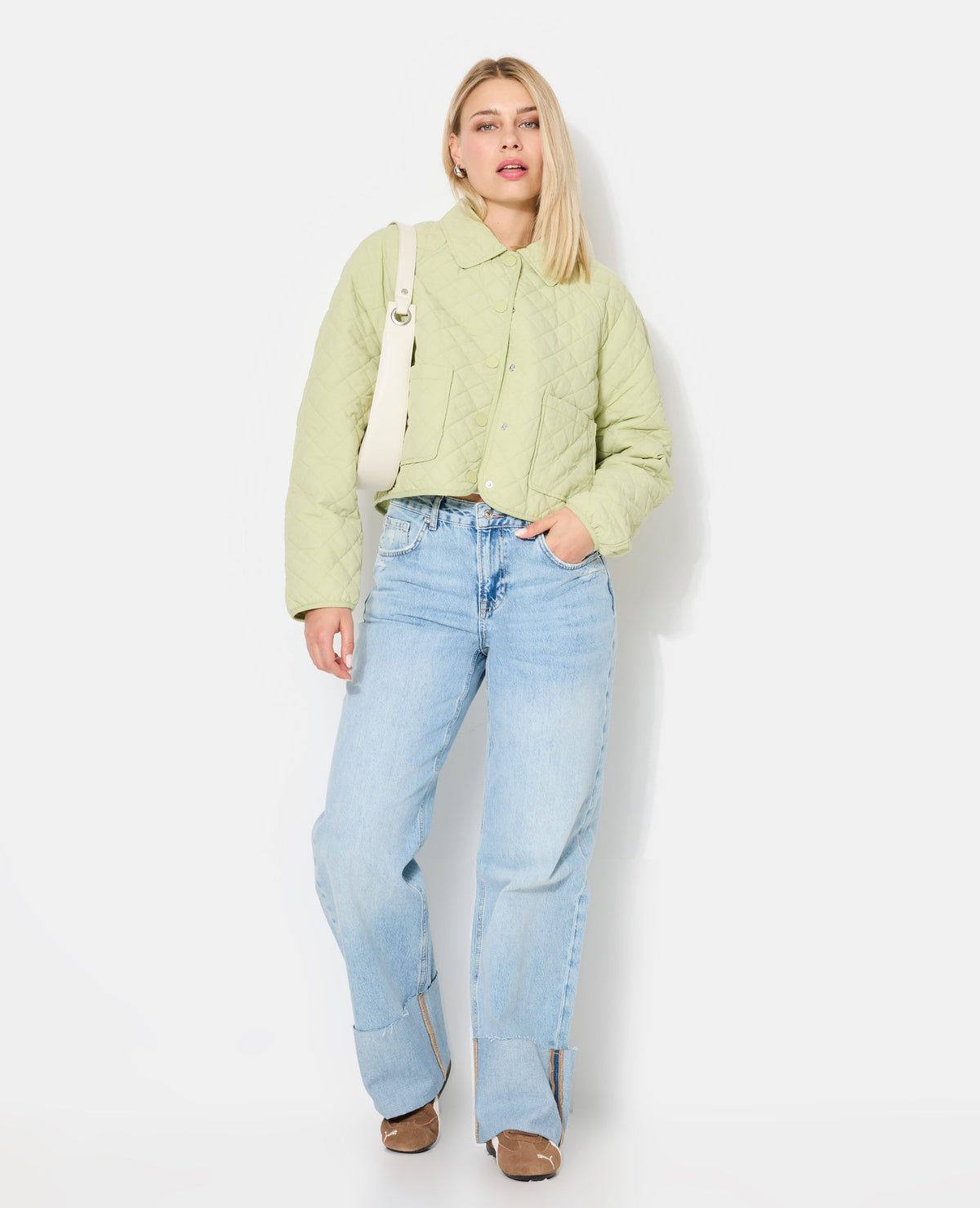 Blouson matelassé avec col et poches