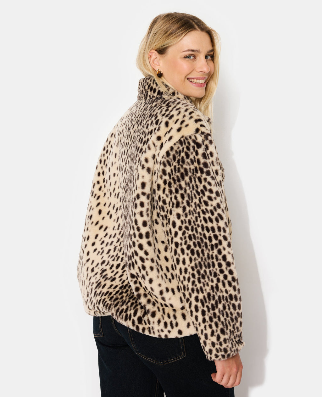 Blouson forme chemise en fausse fourrure motif guépard