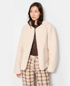 Blouson en sherpa façon peau lainée