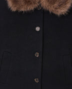 Manteau court avec laine et col fourrure