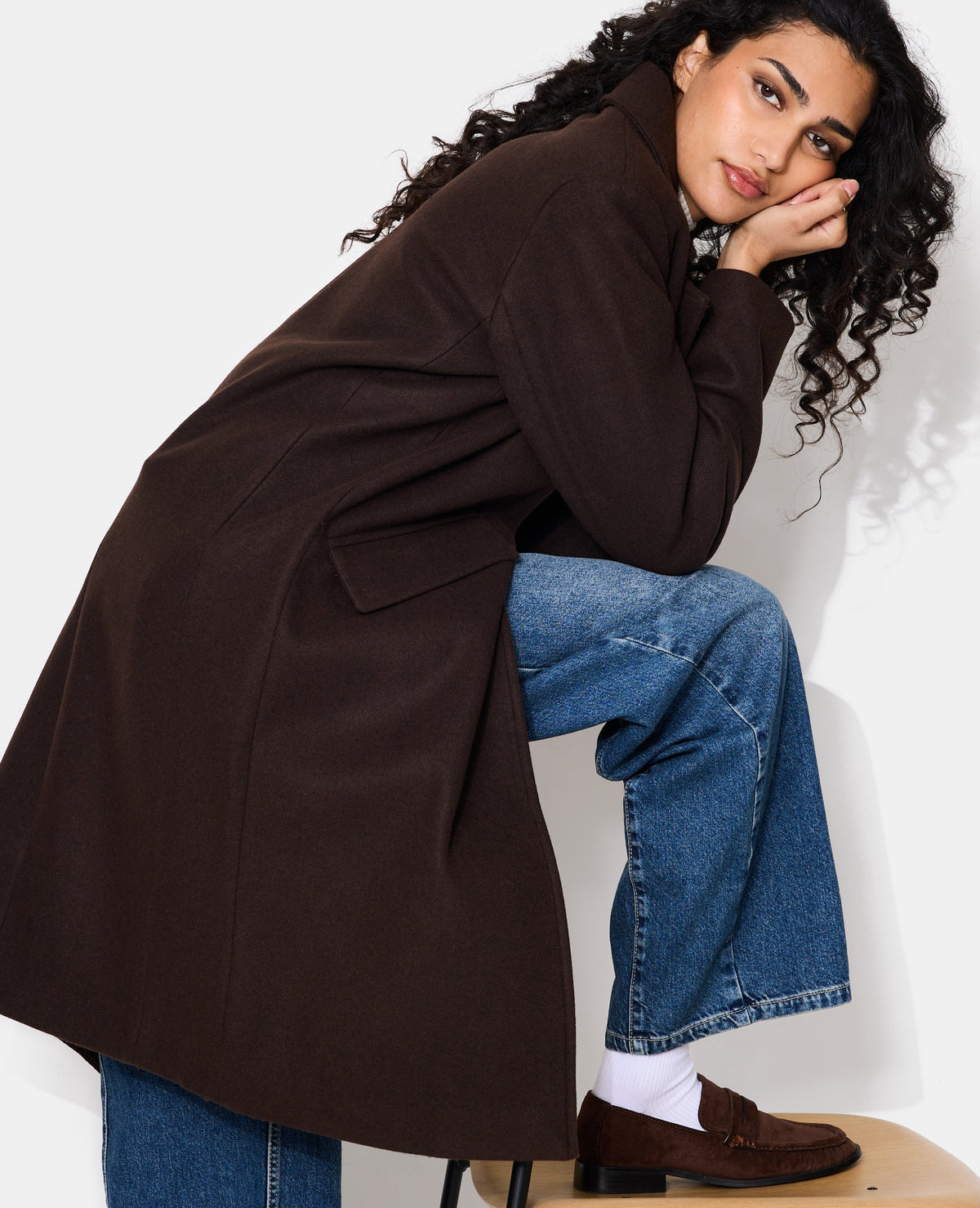 Manteau long effet drap de laine avec boutons dorés