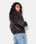 Blouson en simili grand col fausse fourrure