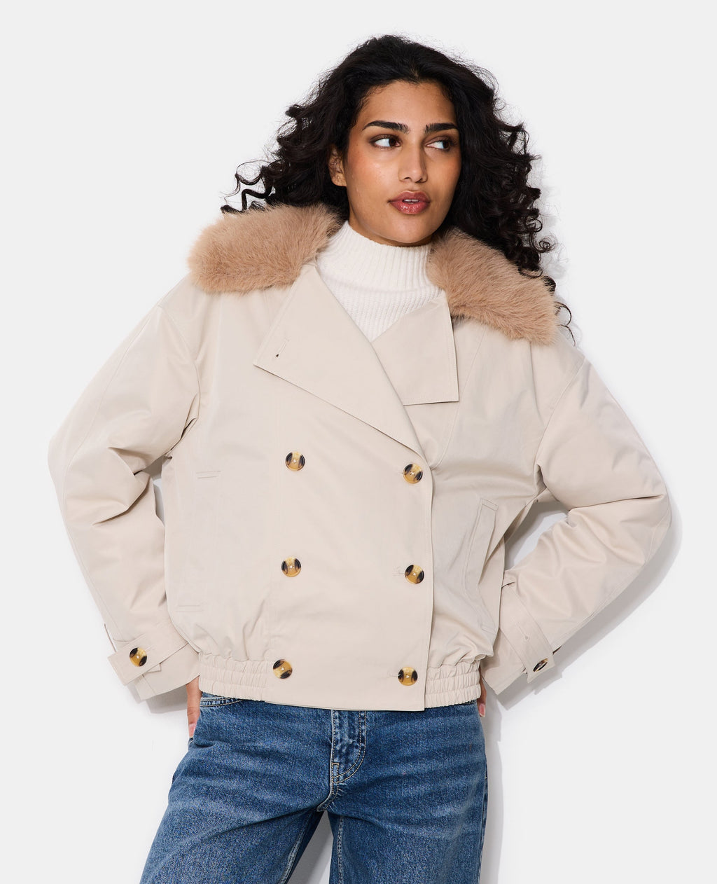 Blouson esprit trench avec col fourrure